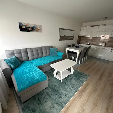 Stan Na Dan Tamaris Apartamento